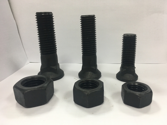 La fosfatizzazione dell'aratro serra il nero 1x3 1/2 di 8-UNC 4J9058