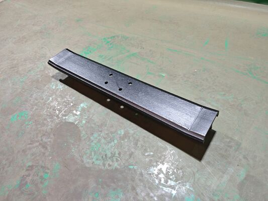 Komatsu PC60 Scarpa da pista Triple Grouser Scarpa da pista Pitch STG135A-8-750-001