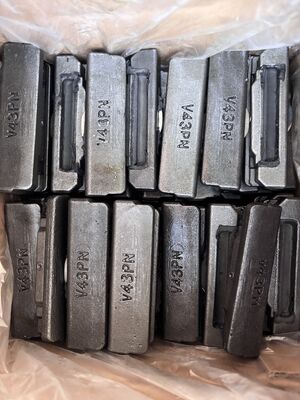 V43PN Dente benna/scanner/perno fermo denti