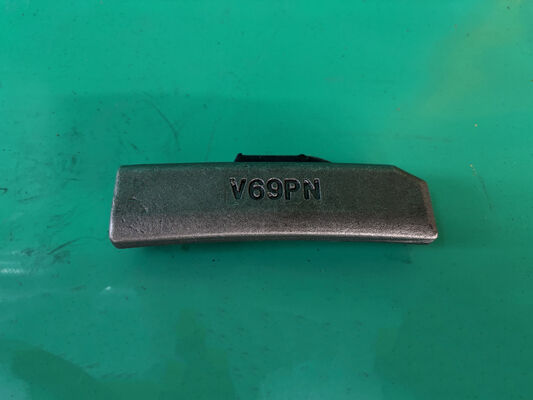 Pezzi di ricambio per escavatore Denti della benna Accessori Perno di bloccaggio adattatore V69PN