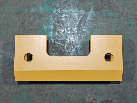 4217022140B Bolt in stile Komatsu su bordi di taglio