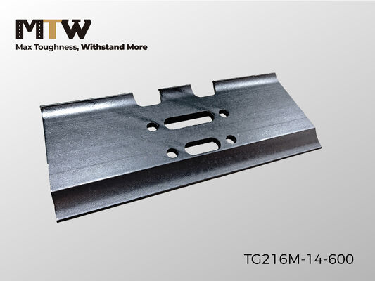 TG216M-14-600 Pattino a tripla costola 14×216×600mm per telaio dell'escavatore PC300-6 PC300-7